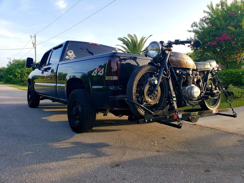 600LBS Motorcycle Hitch Carrier with Loading Ramp & 2 Straps, Heavy Duty Steel Mount Hauler Rack for SUV RV, Dirt Bike Trailer Fits up to 7.5" Wide Tire
